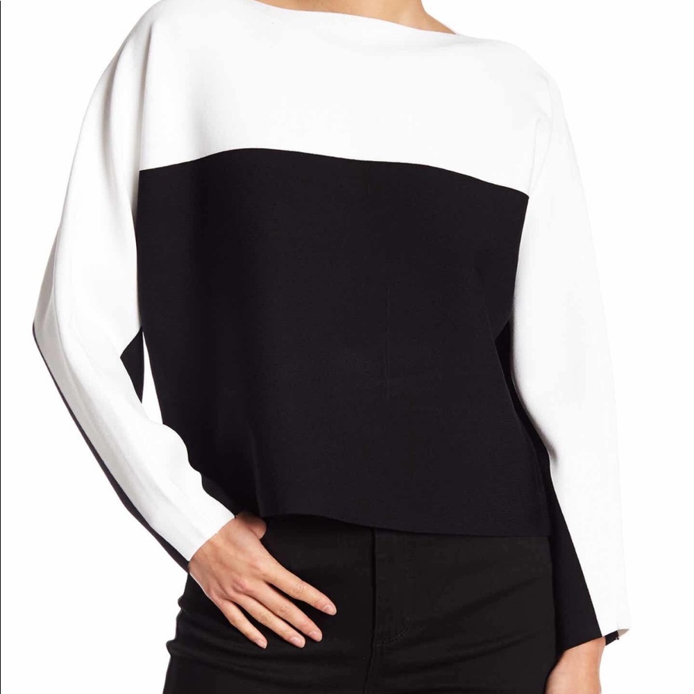 Kendall + Kylie sweater